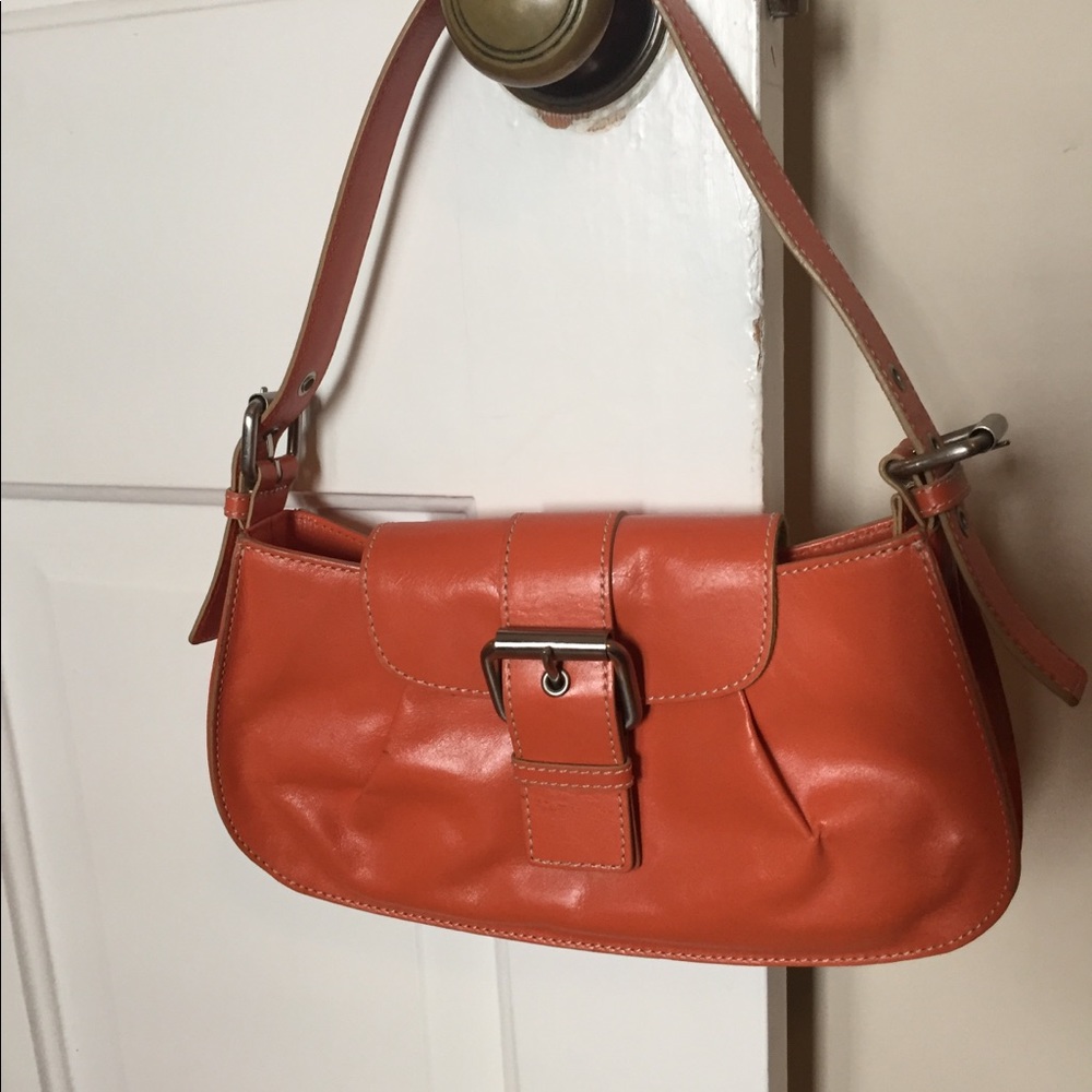 HYPE purse